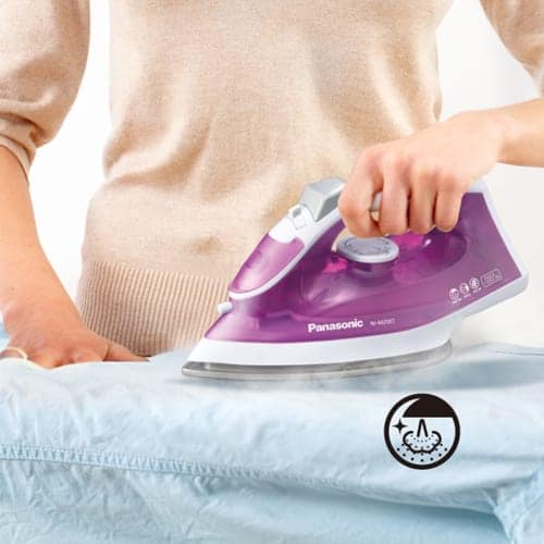 Panasonic Steam Iron NI-M250T - 1550W, Titanium Coated Plate - Image 2